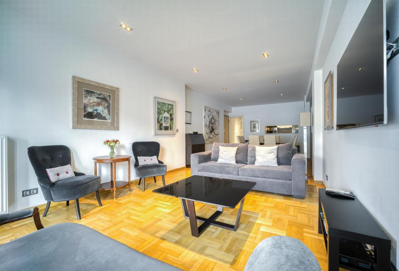 Bright Spacious Luxury Apartment In Prime Central Athen Eksteriør billede